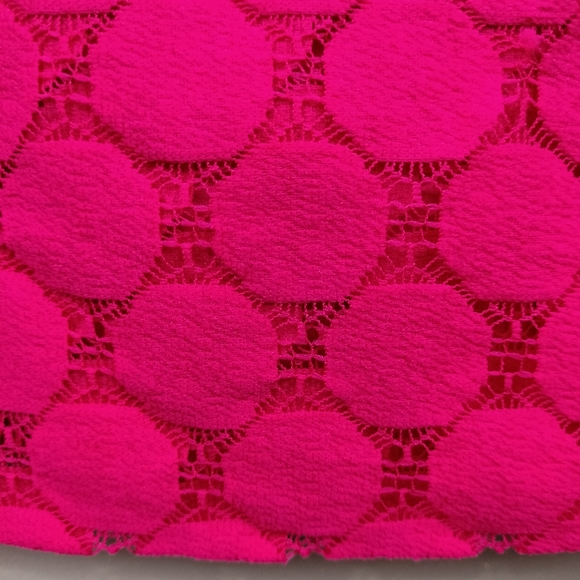 Adrianna Papell Eyelet Circle Cut Lace Overlay Boat Neck Dress in Hot Pink Sz.8 - Picture 3 of 12
